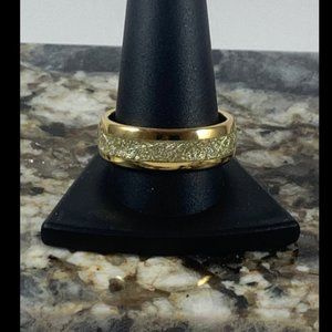 Tungsten size 12.5 w/ meteor inlay ring